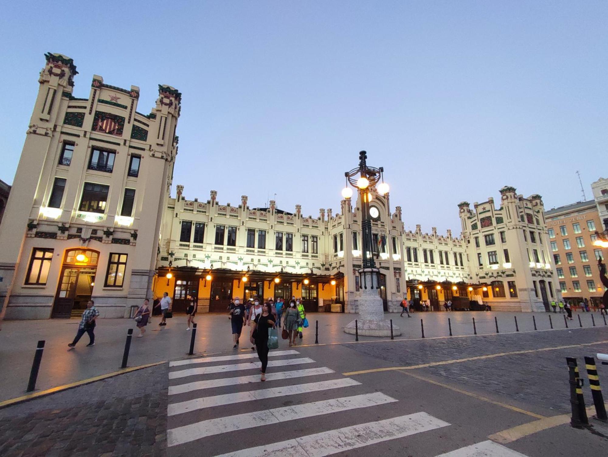 Central Rooms Valencia Downtown - Bruno Apartments Coliving 외부 사진